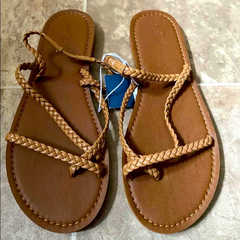 Naomi braided sandals